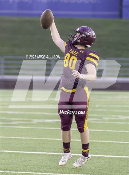 Thumbnail 1 in Dade County vs Warren County (scrimmage) photogallery.