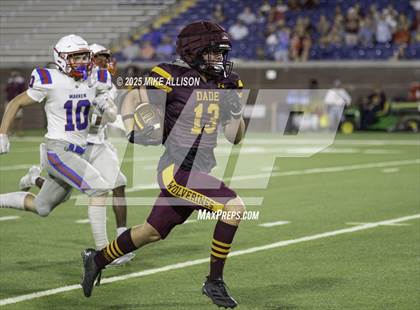 Thumbnail 1 in Dade County vs Warren County (scrimmage) photogallery.