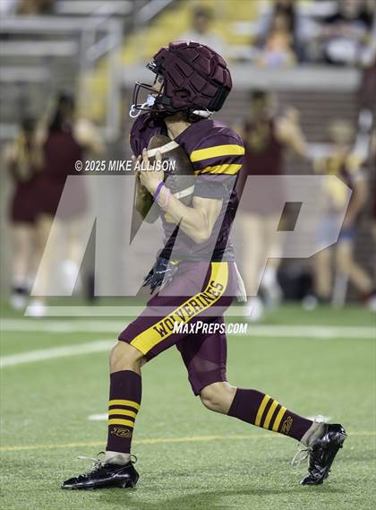 Thumbnail 3 in Dade County vs Warren County (scrimmage) photogallery.