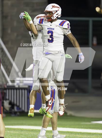 Thumbnail 3 in Dade County vs Warren County (scrimmage) photogallery.
