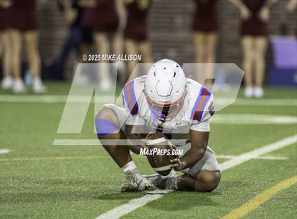 Thumbnail 2 in Dade County vs Warren County (scrimmage) photogallery.