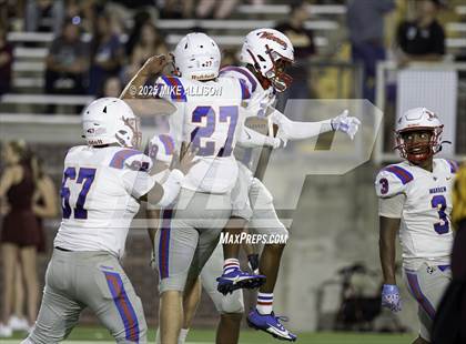 Thumbnail 1 in Dade County vs Warren County (scrimmage) photogallery.