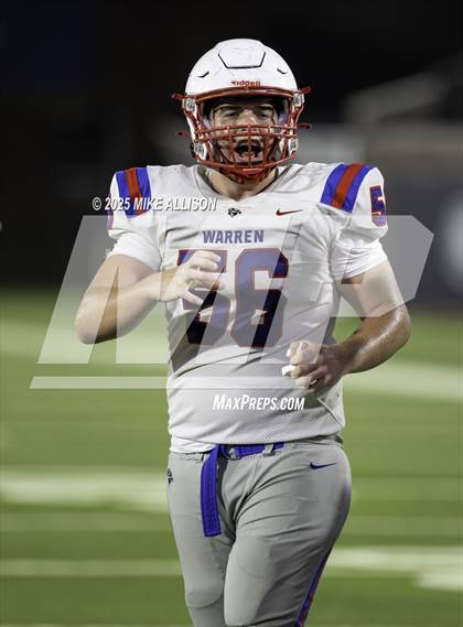 Thumbnail 2 in Dade County vs Warren County (scrimmage) photogallery.