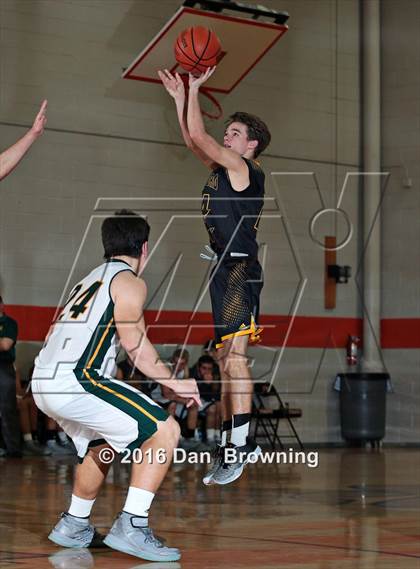 Thumbnail 3 in Northview Academy vs  Woodford County  (King of the Smokies) photogallery.