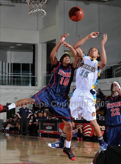 Thumbnail 3 in Los Osos vs. Colony (So Cal Shootout) photogallery.
