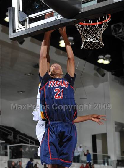 Thumbnail 2 in Los Osos vs. Colony (So Cal Shootout) photogallery.