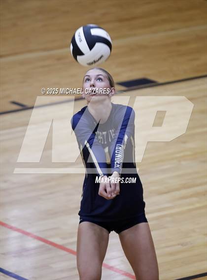 Thumbnail 1 in Desert Vista @ Corona del Sol photogallery.