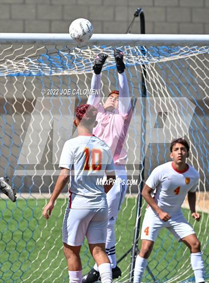 Thumbnail 1 in Boerne vs Stafford (UIL 4A Boys Soccer State Semifinal) photogallery.