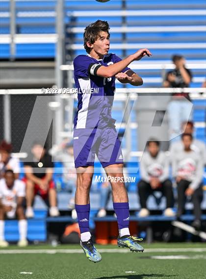 Thumbnail 3 in Boerne vs Stafford (UIL 4A Boys Soccer State Semifinal) photogallery.