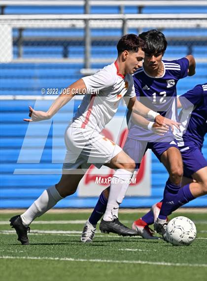 Thumbnail 1 in Boerne vs Stafford (UIL 4A Boys Soccer State Semifinal) photogallery.