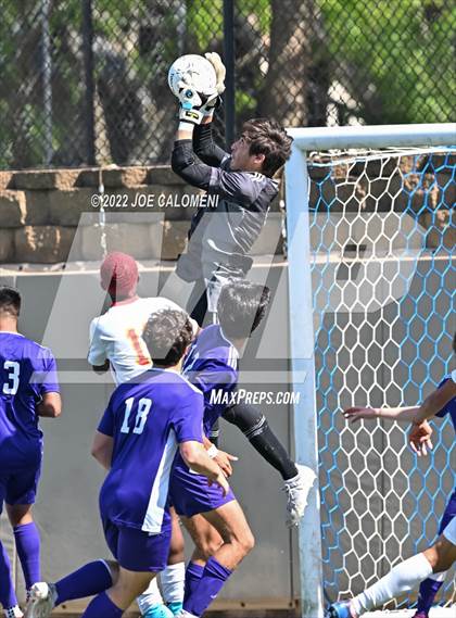 Thumbnail 1 in Boerne vs Stafford (UIL 4A Boys Soccer State Semifinal) photogallery.