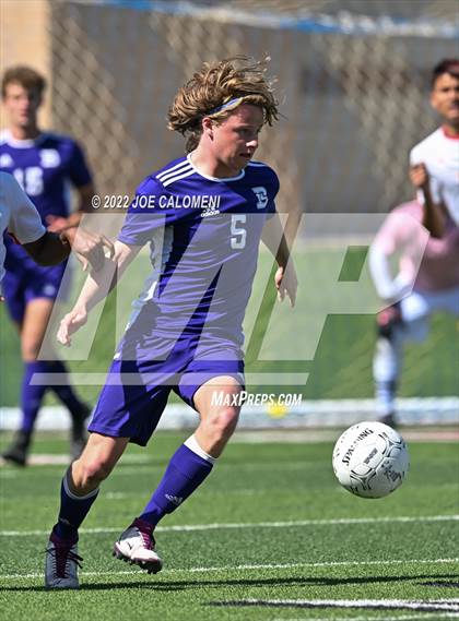 Thumbnail 3 in Boerne vs Stafford (UIL 4A Boys Soccer State Semifinal) photogallery.