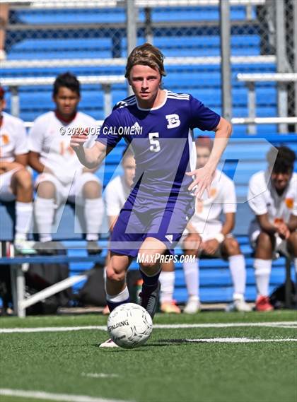 Thumbnail 2 in Boerne vs Stafford (UIL 4A Boys Soccer State Semifinal) photogallery.