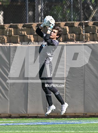 Thumbnail 1 in Boerne vs Stafford (UIL 4A Boys Soccer State Semifinal) photogallery.