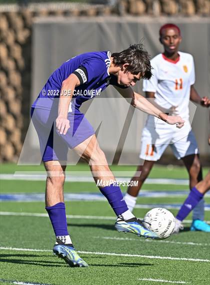 Thumbnail 3 in Boerne vs Stafford (UIL 4A Boys Soccer State Semifinal) photogallery.