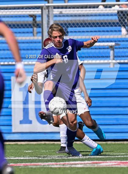 Thumbnail 1 in Boerne vs Stafford (UIL 4A Boys Soccer State Semifinal) photogallery.