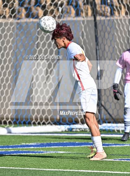 Thumbnail 1 in Boerne vs Stafford (UIL 4A Boys Soccer State Semifinal) photogallery.