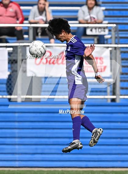 Thumbnail 1 in Boerne vs Stafford (UIL 4A Boys Soccer State Semifinal) photogallery.