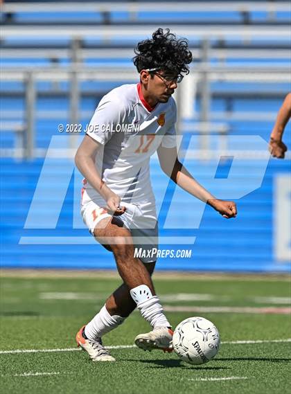 Thumbnail 1 in Boerne vs Stafford (UIL 4A Boys Soccer State Semifinal) photogallery.