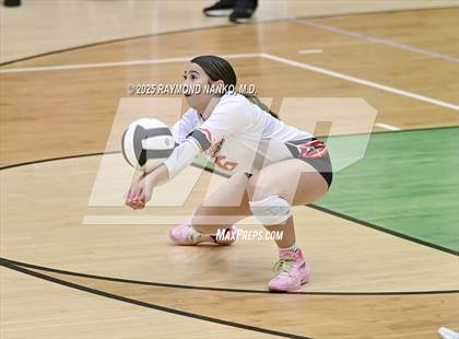 Thumbnail 2 in Greenfield-Central vs. Richmond (IHSAA 4A Section 9 Round 1) photogallery.