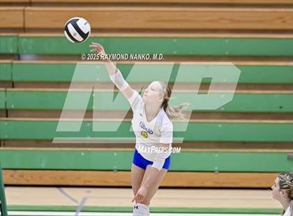 Thumbnail 2 in Greenfield-Central vs. Richmond (IHSAA 4A Section 9 Round 1) photogallery.