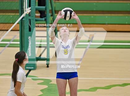 Thumbnail 2 in Greenfield-Central vs. Richmond (IHSAA 4A Section 9 Round 1) photogallery.