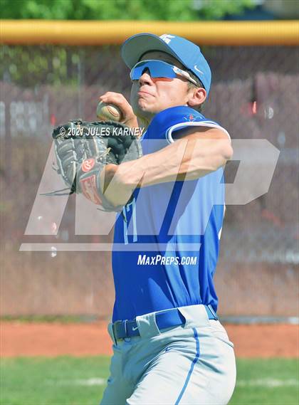 Thumbnail 1 in Bishop Gorman @ Faith Lutheran photogallery.