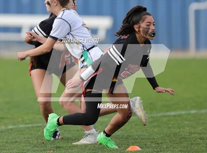 Thumbnail 1 in Pomona vs. Evergreen (CHSAA 4A Second Round) photogallery.