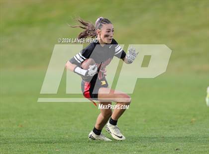 Thumbnail 2 in Pomona vs. Evergreen (CHSAA 4A Second Round) photogallery.