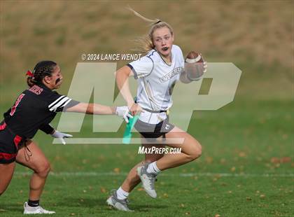 Thumbnail 3 in Pomona vs. Evergreen (CHSAA 4A Second Round) photogallery.