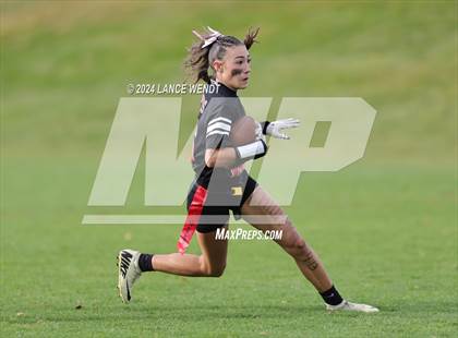 Thumbnail 3 in Pomona vs. Evergreen (CHSAA 4A Second Round) photogallery.
