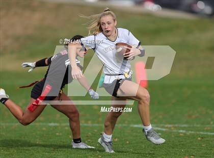 Thumbnail 2 in Pomona vs. Evergreen (CHSAA 4A Second Round) photogallery.