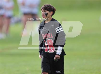 Thumbnail 2 in Pomona vs. Evergreen (CHSAA 4A Second Round) photogallery.