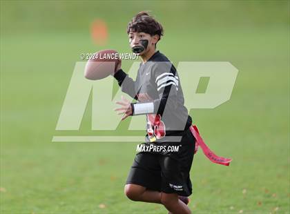 Thumbnail 1 in Pomona vs. Evergreen (CHSAA 4A Second Round) photogallery.