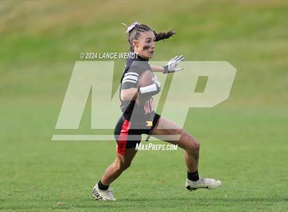 Thumbnail 2 in Pomona vs. Evergreen (CHSAA 4A Second Round) photogallery.