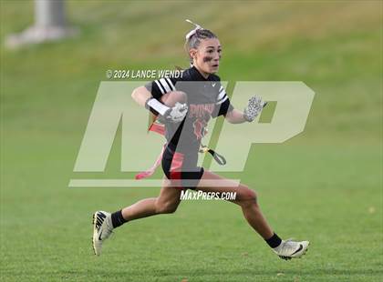 Thumbnail 2 in Pomona vs. Evergreen (CHSAA 4A Second Round) photogallery.