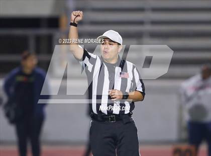 Thumbnail 2 in Glenn vs Glendale photogallery.