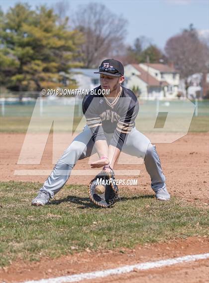 Thumbnail 3 in East Hartford @ Conard photogallery.