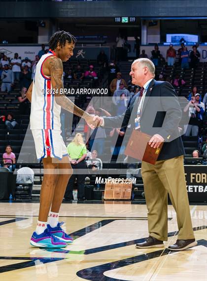 Thumbnail 2 in New Hanover vs North Mecklenburg (NCHSAA 4A Final Awards) photogallery.