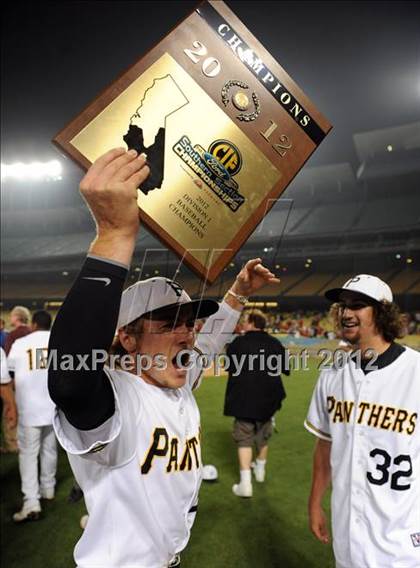 Thumbnail 2 in Newbury Park vs. Corona (CIF SS D1 FInal) photogallery.
