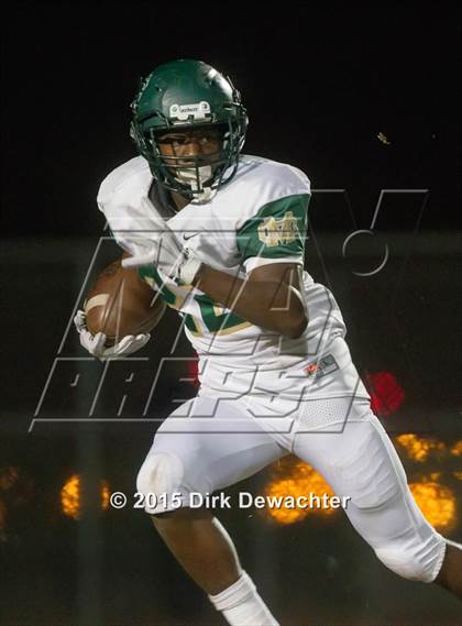Thumbnail 3 in Palos Verdes vs. Mira Costa photogallery.
