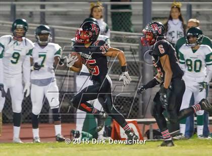Thumbnail 3 in Palos Verdes vs. Mira Costa photogallery.