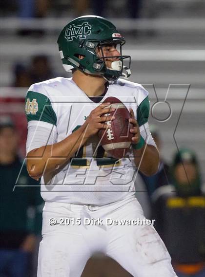 Thumbnail 1 in Palos Verdes vs. Mira Costa photogallery.