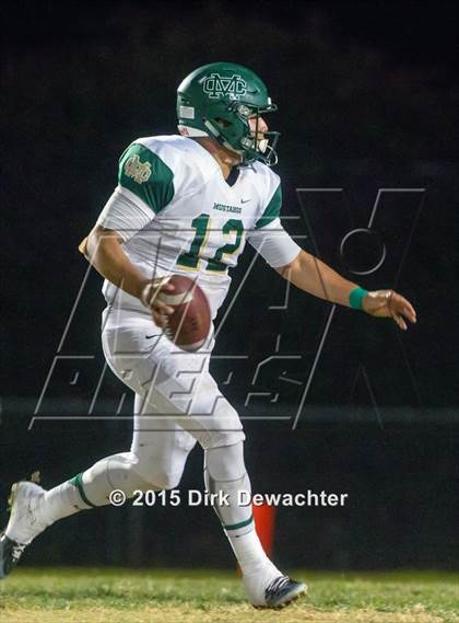 Thumbnail 1 in Palos Verdes vs. Mira Costa photogallery.