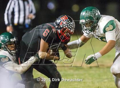 Thumbnail 3 in Palos Verdes vs. Mira Costa photogallery.