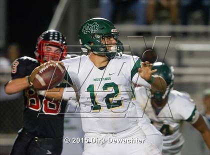Thumbnail 3 in Palos Verdes vs. Mira Costa photogallery.