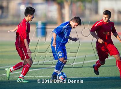 Thumbnail 1 in East vs West (Central Section All-Star) photogallery.
