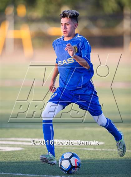 Thumbnail 3 in East vs West (Central Section All-Star) photogallery.