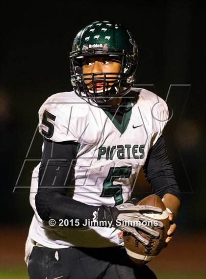 Thumbnail 1 in Pattonville vs. Chaminade photogallery.