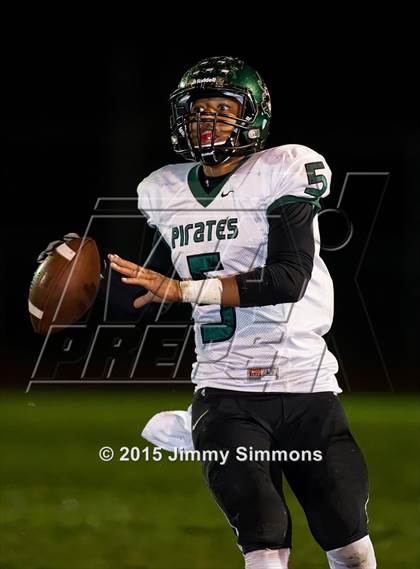 Thumbnail 3 in Pattonville vs. Chaminade photogallery.